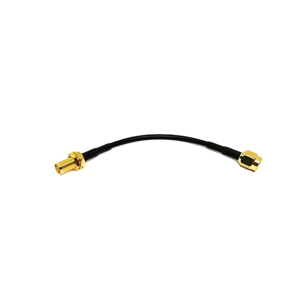 Fabrikpreis 10 cm SMA-Stecker auf SMA-Buchse Kupfer-Koaxialkabel mit PVC-Mantel für RG174