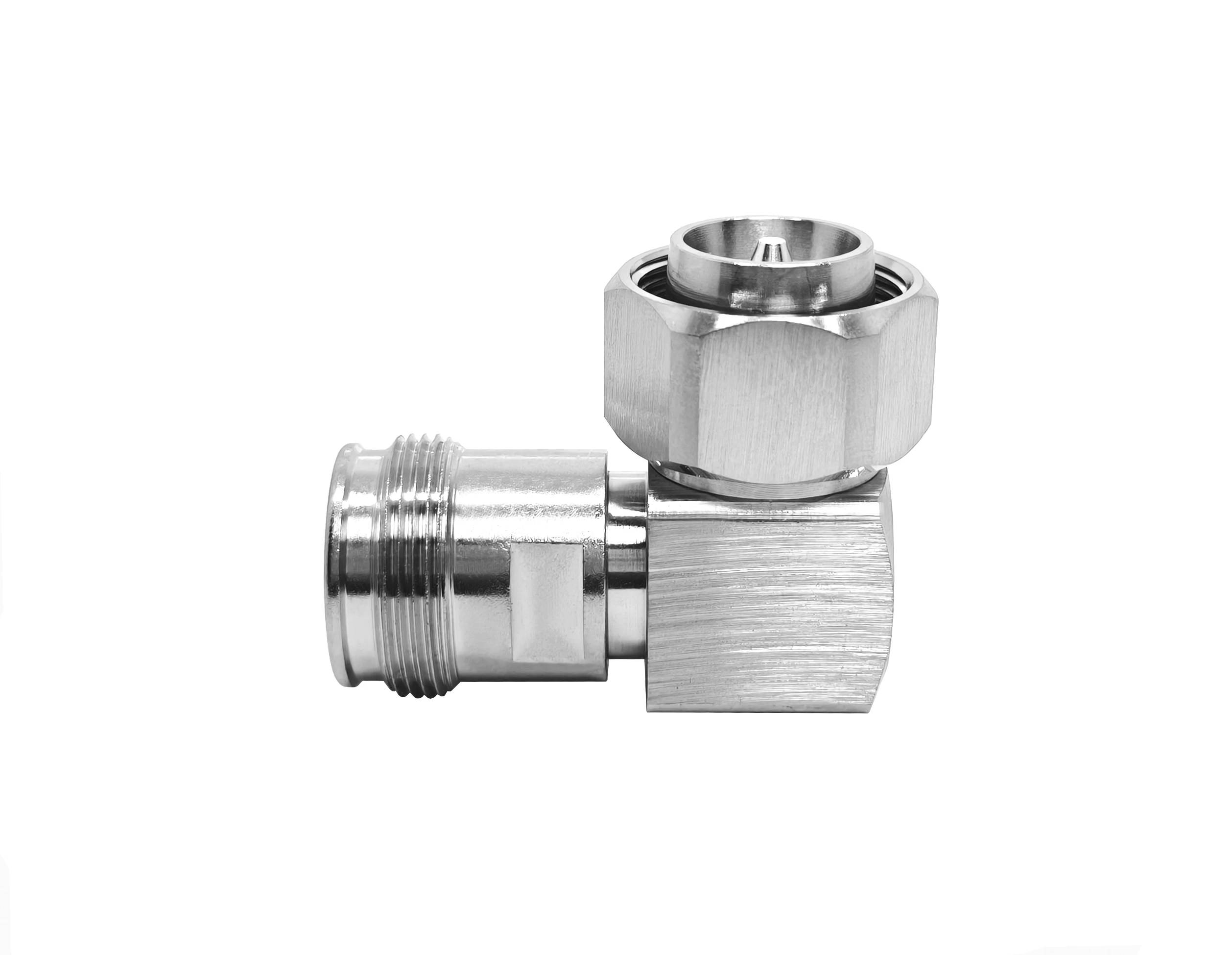 Robuster 4,3-10-Adapter: 90-Grad-Stecker auf Buchse